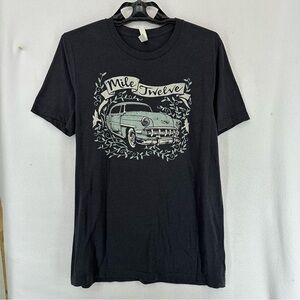 Mile Twelve Car Graphic T Shirt Men’s Large Grey